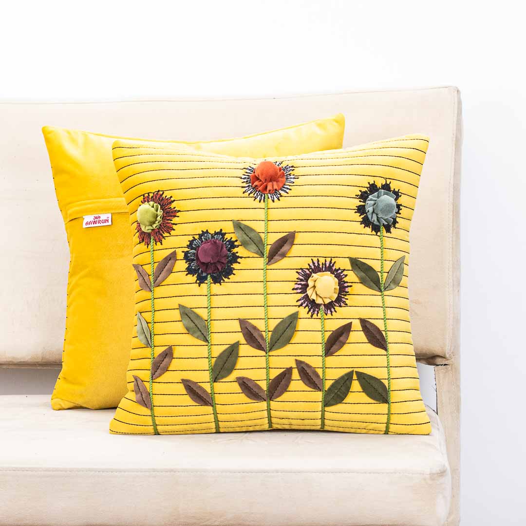 Captivating Flower Bloom Cushion Cover