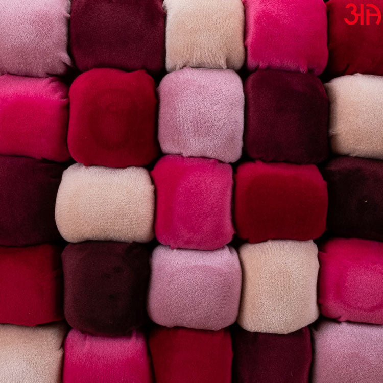 fuchsia bubble velvet cushion3