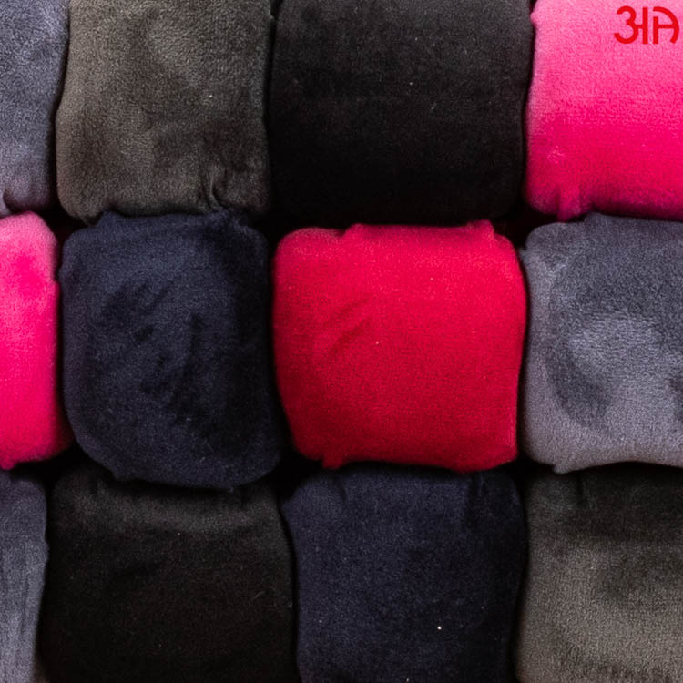 maroon bubble velvet cushion cover3