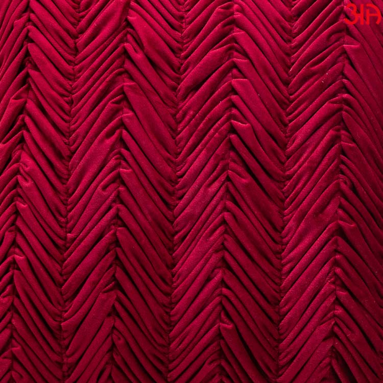 maroon zig zag solid color cushion3