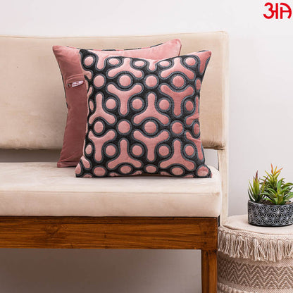 pink velvet emboss cushions2