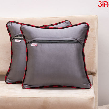 red velvet cushion cover4